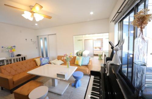 Shirako House | 戸建て貸切宿 サウナ ジャグジー BBQ 最大8名 駐車場2台 HOTEL DREAM MUSIC Minami-Kujūkuri