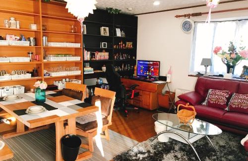 Sakura Apartment | 手ぶらBBQ 京成佐倉駅徒歩6分 生ビールあり 庭600平米 貸切宿泊4LDDK 駐車場3台無料