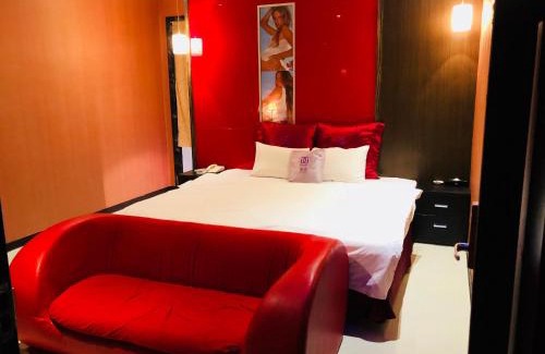 Zhonghe Hotel | 探索汽車旅館中和館 新北市旅館277-2號
