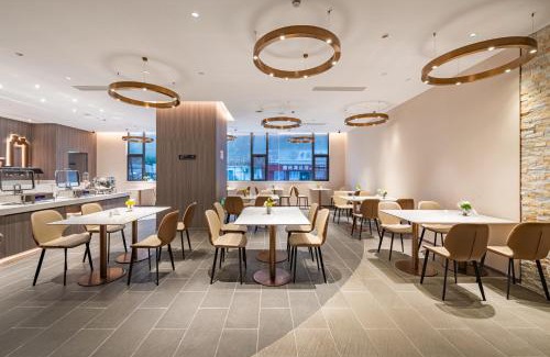 Luohu Hotel | 朗丽兹酒店深圳罗湖口岸店