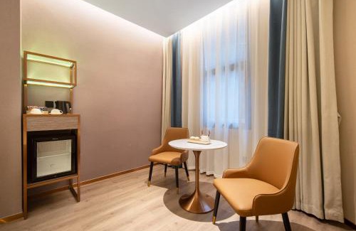 Luohu Hotel | 朗丽兹酒店深圳罗湖口岸店