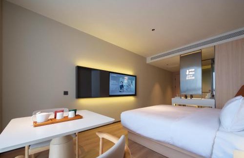 Hongqi District Hotel | 桔作酒店 新乡东站市政府店
