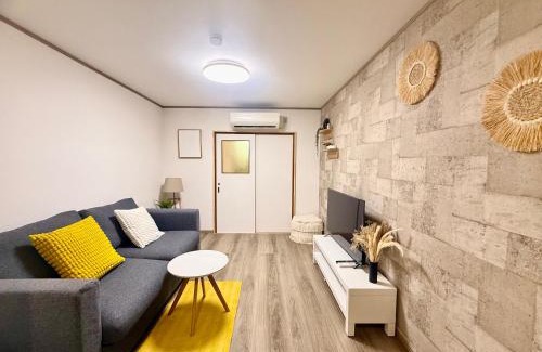 Nagawa Apartment | 梅田から2駅2階建貸切Local stay関西福島小屋