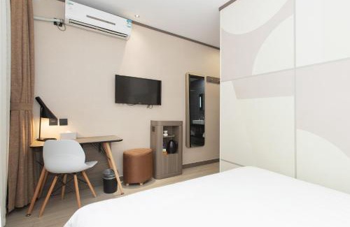 Langfang Hotel | 汉庭固安北京大兴国际机场酒店