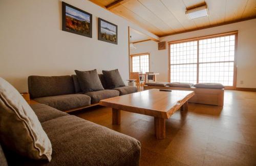 Toyako House | 洞爺 Private Inn Kazu