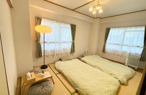Nanasawa Onsen Apartment | 湘南中心部 江ノ島・鎌倉・箱根 平塚駅5分 和室洋室最大6人 新宿駅から1時間パーティー禁止