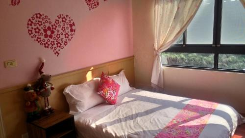 Sanyi Bed & Breakfast | 甘丹民宿-三義火車站前