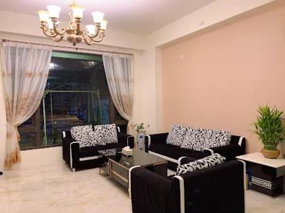 Hualien City Centre Apartment | 花蓮漫漫時光電梯包棟民宿