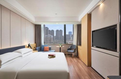 Yu Hua Hotel | 蔚徕酒店长沙贺龙体育馆黄土岭地铁站店