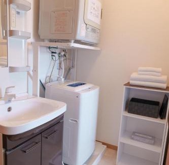 Kadena-cho Apartment | 読谷座喜味 l 静かな1DKアパート