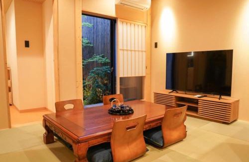 Tanimachi House | 谷町白-日式原木风格整栋民宿