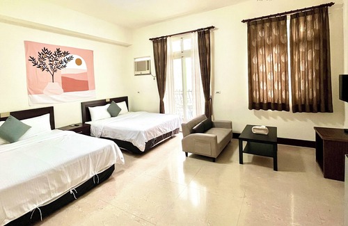 Hualien City Centre House | 近花蓮火車站，設有電動麻將桌和Switch