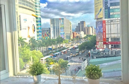 Ximending House | 近西門町捷運站走路只要三分鐘,獨立套房,西門町商圈