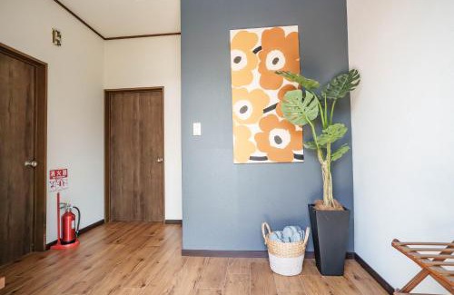 Hayama Apartment | 逗子海岸近くの広さ104平米の一棟貸し
