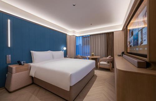 Chongqing Hotel | 重庆观音桥桔子水晶酒店