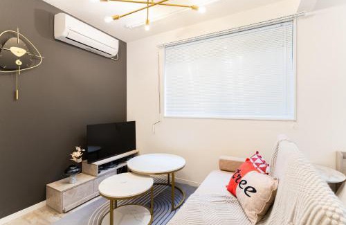Takadanobaba Apartment | 高田馬場アネックス Condo