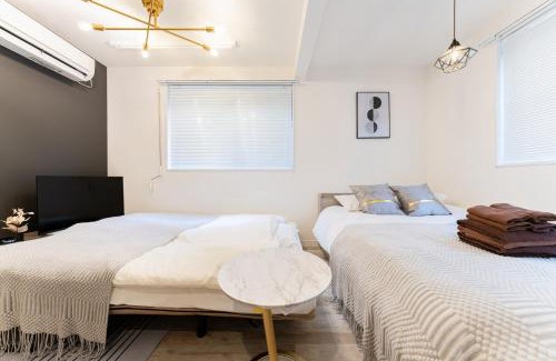 Takadanobaba Apartment | 高田馬場アネックス Condo