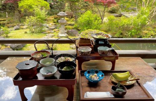 Koyasan Hotel | 高野山 宿坊 大明王院 -Koyasan Shukubo Daimyououin-