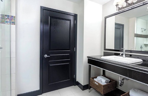 Lower Nob Hill Hotel | 01/11/26-01/15/26 - Walk to JP Morgan Conference - 4 nights @ 3BR Presidential