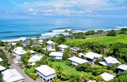 Playa Hermosa House | #01 - Amazing Beachfront Bungalow!