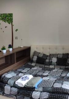 Taman Mount Austin Apartment | 01-AustinRegency homestay Studio family room 4pax near Toppen Aeon Tebrau