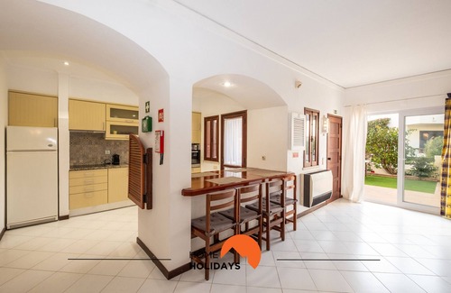 Correeira Ski Chalet | #015 Buganvilia by Home Holidays