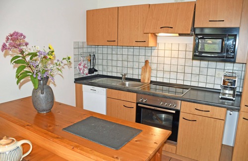 Lancken-Granitz Apartment | 02 Holiday apartment with garden terrace - Holiday apartments in the fishing village and under the