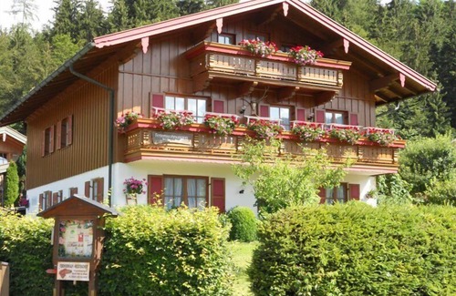 Blindau Apartment | 03 Two-room apartment 55sqm with fully equipped kitchen and mountain view