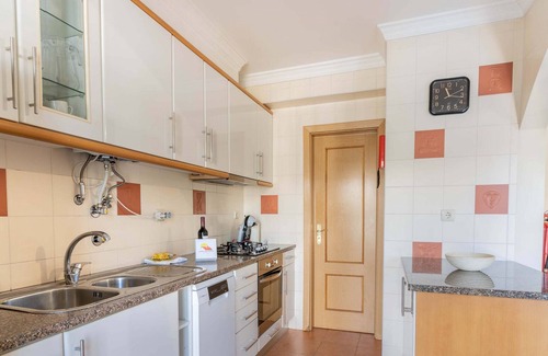 Correeira Ski Chalet | #039 Family w/Private Pool and AC