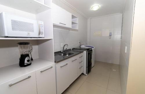 Ze Amandio Apartment | 050 - Apartamento 2 dorm para 7 pessoas em Bombas