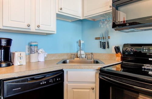 Wilmington Beach Condo | 0601 Seaclusion by Atlantic Towers