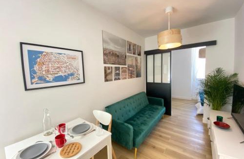 Antibes City Centre Apartment | 06AN - Beautiful apartment in the heart of Old Antibes