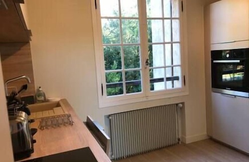 Roquefort-les-Pins Apartment | 06D-Nice flat in villa-terraces and swimming pool