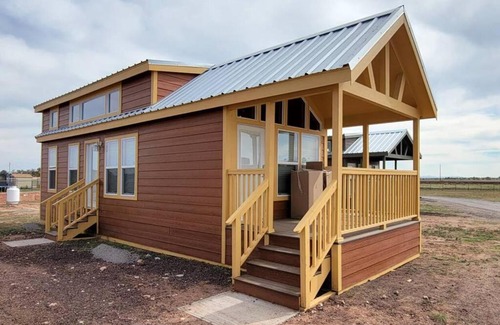 Valle Ski Chalet | 076 Tiny Home nr Grand Canyon South Rim Sleeps 8