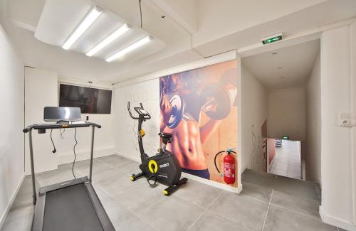 Charenton-le-Pont Apartment | 08 Studio Charenton Fitness Cinema