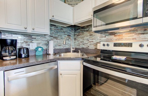 Wilmington Beach Condo | 0812 Destination Bliss by Atlantic Towers