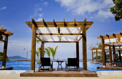 Playa Bonita Village Apartment | 08K Resort Breathtaking Ocean Views Panama Canal