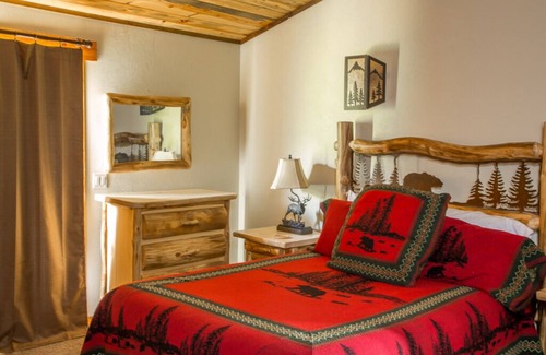 Afton Condo | 09) 1 Bedroom Condo - King - The Mountain Inn