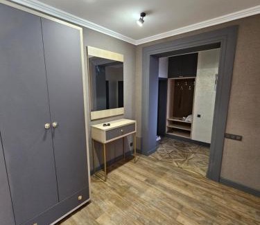 Semey Apartment | 1 комнатная квартира. Центр. Люкс.