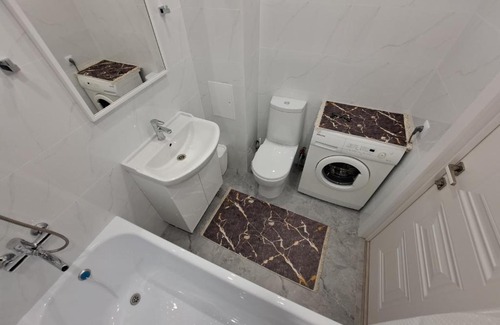 Almaty District Apartment | 1-комнатная квартира, 40 м², 5/9 этаж посуточно, Игишева 18. Все необходимые предметы для комфортного проживания