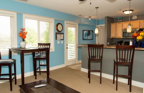 Douglas Condo | 1/1 Condo - Close to Downtown Douglas & Saugatuck