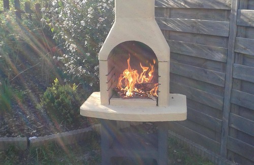 Bruinisse House | 1-11.10. & from 18.10. still FREE! Family friendly House, 4 P., Fireplace, BBQ, W-LAN