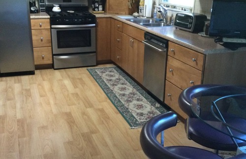 Niles House | 1/2 House 3 BR 1Bath w/Living RM Full Kitchen 12 Miles from ND