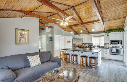 Warsaw House | < 1/2 Mi to Marina: Missouri Lake Getaway