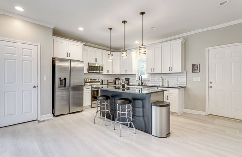 Atlanta University Center Cottage | ~ 1/2 Mi to Mercedes-benz Stadium: Atlanta Home