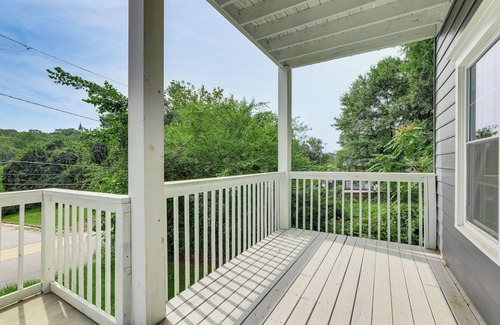 Atlanta University Center Cottage | ~ 1/2 Mi to Mercedes-benz Stadium: Atlanta Home