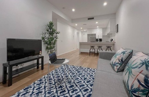 Newstead Apartment | 1.5BR apartment Fortitude Valley