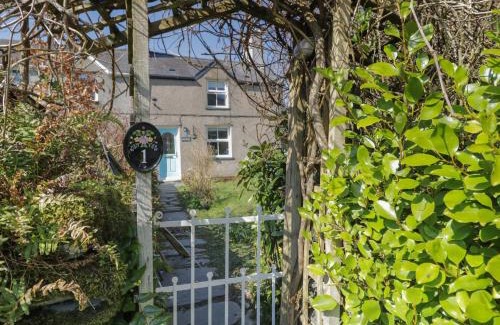 Dolwyddelan House | 1 Aberbeinw