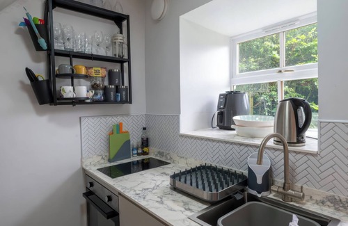 Dolwyddelan Cottage | 1 ABERBEINW, pet friendly, character holiday cottage in Dolwyddelan