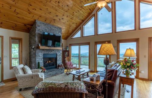 Boone House | 1 Amazing View